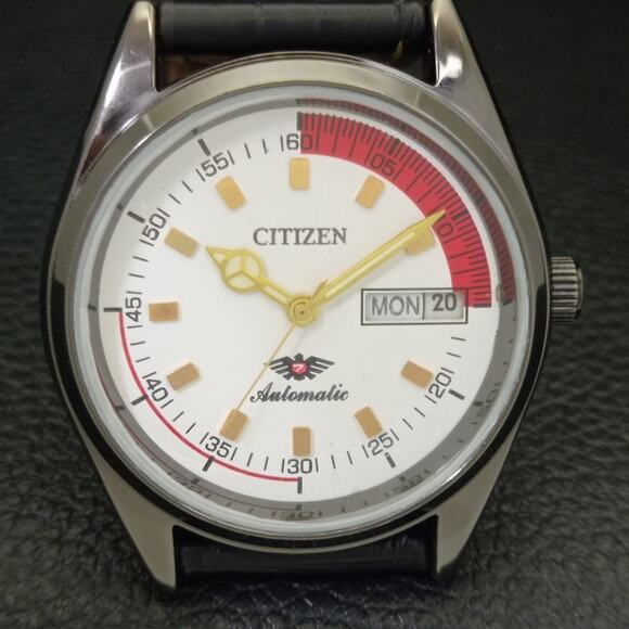Vintage 1972 Citizen Automatic Mens Silver Watch W/daydate & Red accents - Picture 4 of 9